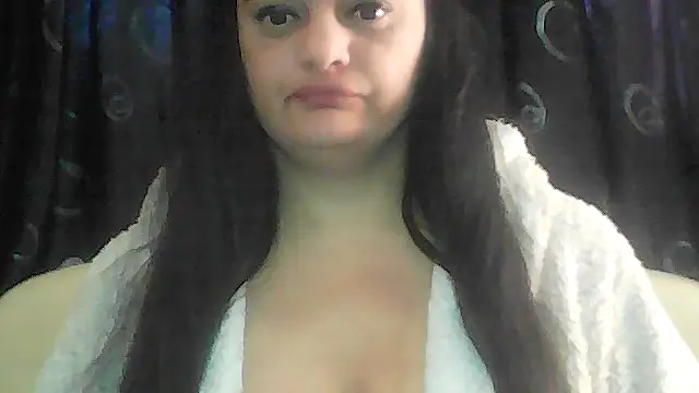 Snapshot of sweetnessangel chatting on 3, 7, 2026 sweetnessangel online show from 3, 7, 2026