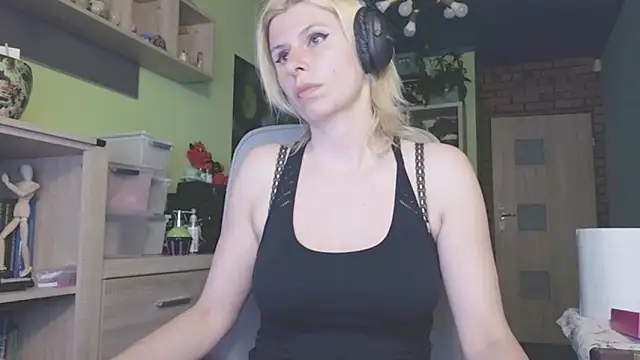 karmija online show from 8, 5, 2026