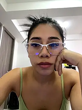 Snapshot of aimi_art1 chatting on 18, 9, 2025 aimi art1 online show from 18, 9, 2025