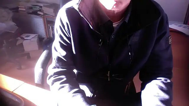 Snapshot of outlaw200 chatting on 6, 1, 2025 outlaw200 online show from 6, 1, 2025