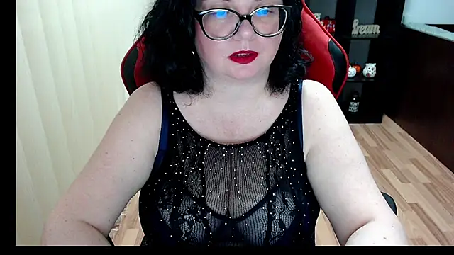 MissTroublle online show from 3, 2, 2026