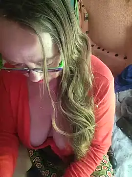 Snapshot of MucMilf59 chatting on 20, 3, 2026 MucMilf59 online show from 20, 3, 2026