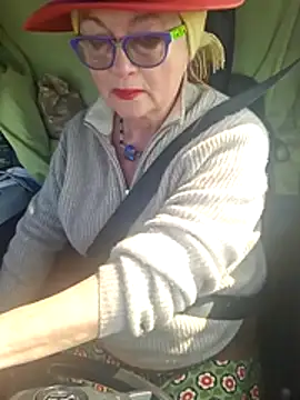 Snapshot of MucMilf59 chatting on 22, 3, 2026 MucMilf59 online show from 22, 3, 2026