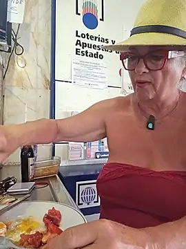 MucMilf59 online show from 2, 8, 2026