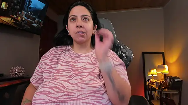 coraline latin online show from 4, 3, 2025