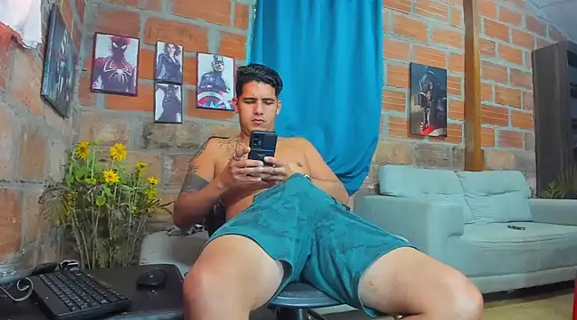 Zack Grey online show from 6, 3, 2025