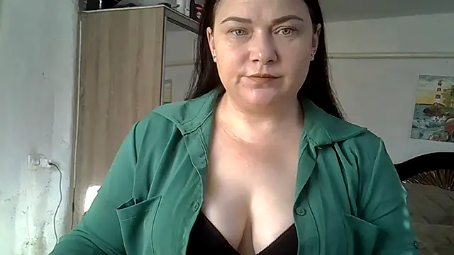 Snapshot of TammyAh chatting on 5, 1, 2025 TammyAh online show from 5, 1, 2025