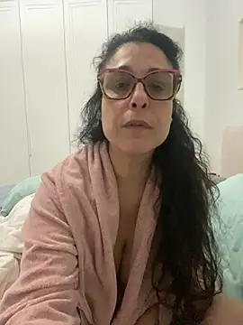 crudeliafrancy online show from 18, 3, 2026