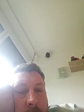 Snapshot of ktmtom247 chatting on 20, 12, 2025 ktmtom247 online show from 20, 12, 2025