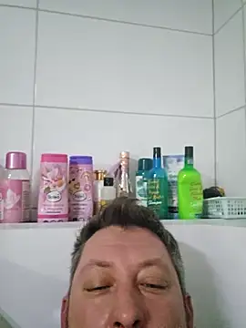 Snapshot of ktmtom247 chatting on 6, 1, 2026 ktmtom247 online show from 6, 1, 2026