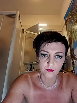 lucillabollente online show from 3, 8, 2026