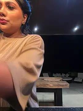 adrianalobo online show from 7, 2, 2025