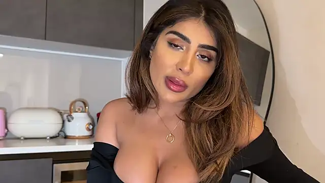 ArabicBarbie online show from 6, 1, 2026