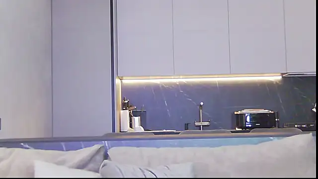 Sinful Eyes online show from 21, 12, 2024