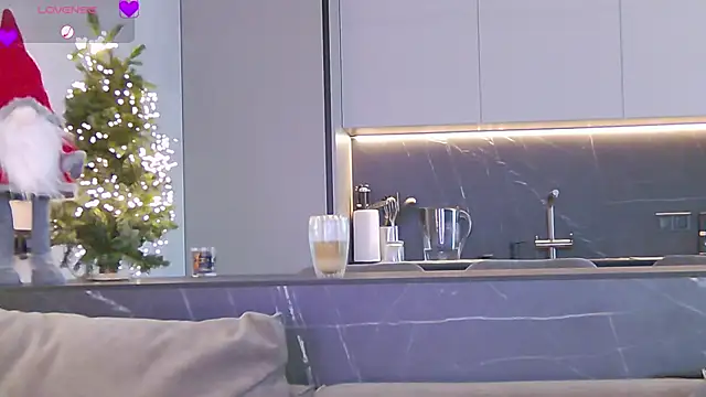 Sinful Eyes online show from 5, 1, 2025