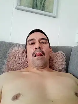 dick81 online show from 2, 4, 2026