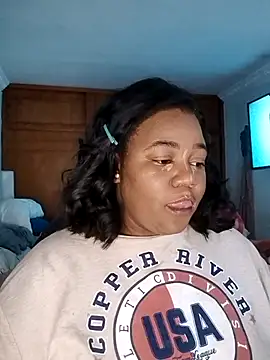 Snapshot of Daddys_girl1 chatting on 13, 9, 2025 Daddys girl1 online show from 13, 9, 2025