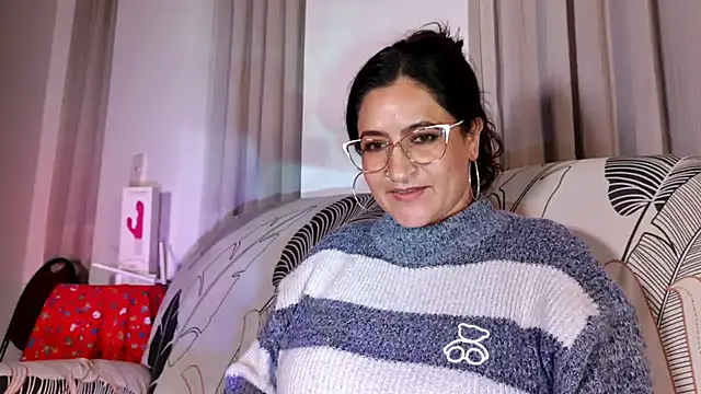 DeesseLuxure online show from 11, 3, 2026