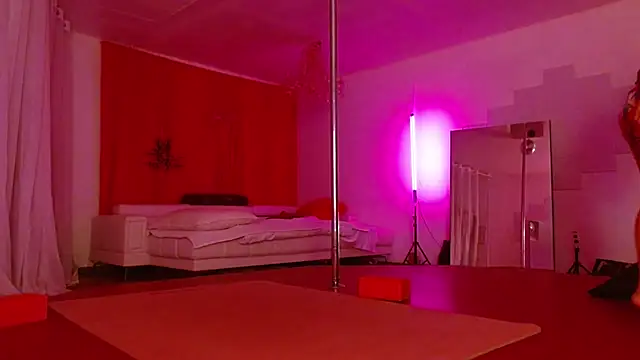 Sweet-Ginger online show from 20, 9, 2025