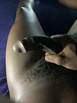 Snapshot of Curvy_conda chatting on 10, 1, 2025 Curvy conda online show from 10, 1, 2025