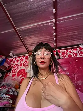 Snapshot of sweetieme chatting on 20, 7, 2026 sweetieme online show from 20, 7, 2026