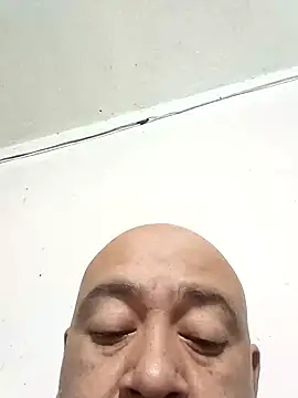 GeorgeVergaGrues online show from 4, 12, 2024