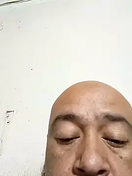 GeorgeVergaGrues online show from 2, 2, 2025