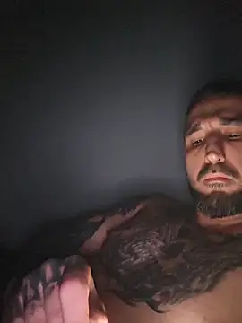 Snapshot of KompetentnyPetent chatting on 18, 9, 2025 KompetentnyPetent online show from 18, 9, 2025