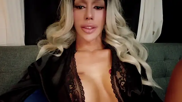 Forever MissCandace online show from 24, 7, 2026