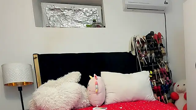 juliahayessxx online show from 10, 7, 2026