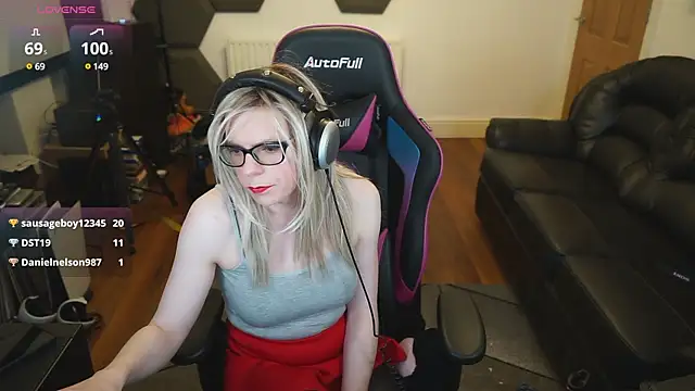 KelseyCobalt online show from 8, 3, 2025