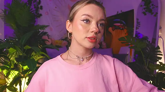 Snapshot of KristaBrooks chatting on 15, 3, 2025 KristaBrooks online show from 15, 3, 2025