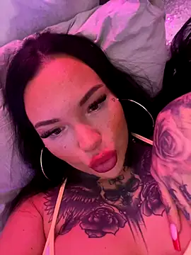  MelinaCurves  online show from 26, 11, 2025