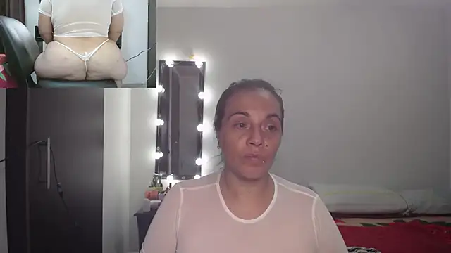 Snapshot of zoe_hotxxx chatting on 6, 10, 2025 zoe hotxxx online show from 6, 10, 2025