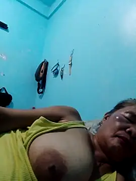 sexylizzy4u online show from 3, 3, 2026