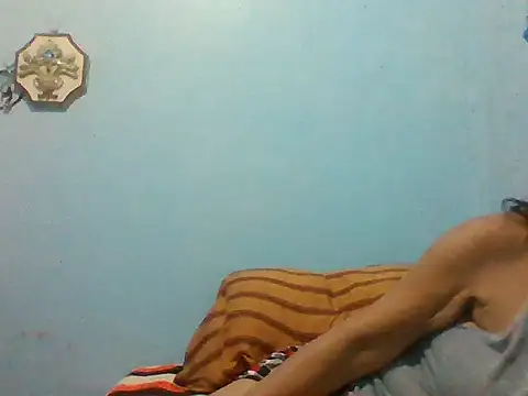 Snapshot of sexylizzy4u chatting on 4, 8, 2026 sexylizzy4u online show from 4, 8, 2026