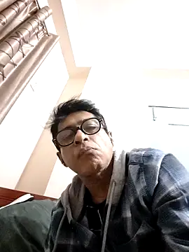 Snapshot of iamkahn_44 chatting on 16, 12, 2025 iamkahn 44 online show from 16, 12, 2025