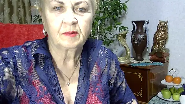 Snapshot of Emma52610 chatting on 8, 2, 2025 Emma52610 online show from 8, 2, 2025