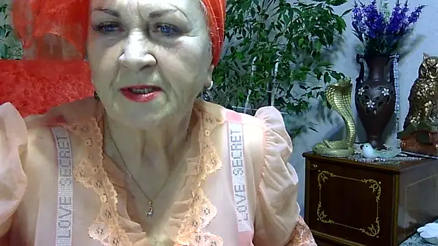 Snapshot of Emma52610 chatting on 8, 3, 2025 Emma52610 online show from 8, 3, 2025