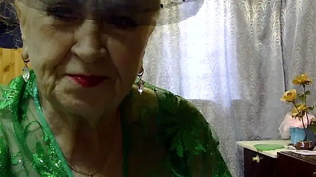 Snapshot of Emma52610 chatting on 17, 9, 2025 Emma52610 online show from 17, 9, 2025