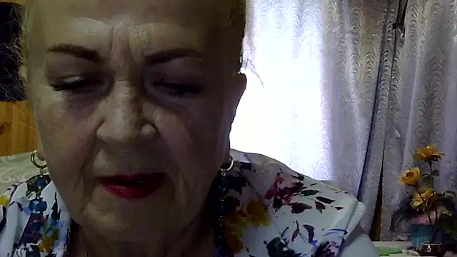 Snapshot of Emma52610 chatting on 21, 9, 2025 Emma52610 online show from 21, 9, 2025