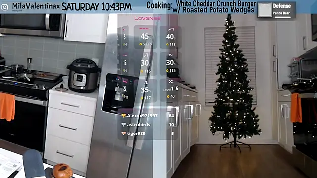 Snapshot of MilaValentina chatting on 29, 12, 2024 MilaValentina online show from 29, 12, 2024