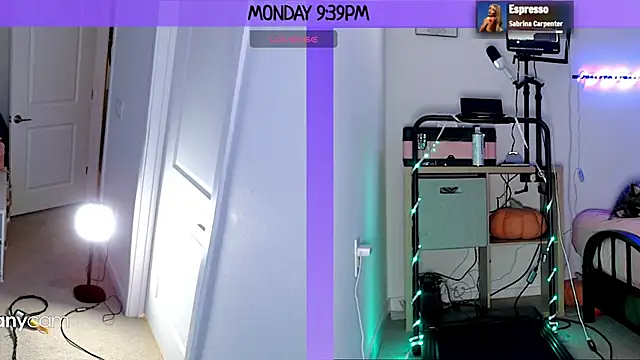 Snapshot of MilaValentina chatting on 14, 1, 2025 MilaValentina online show from 14, 1, 2025