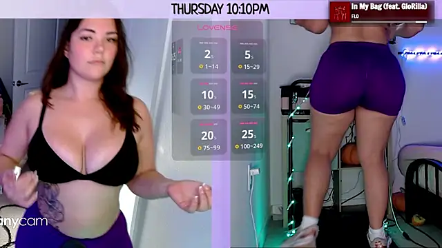 Snapshot of MilaValentina chatting on 17, 1, 2025 MilaValentina online show from 17, 1, 2025