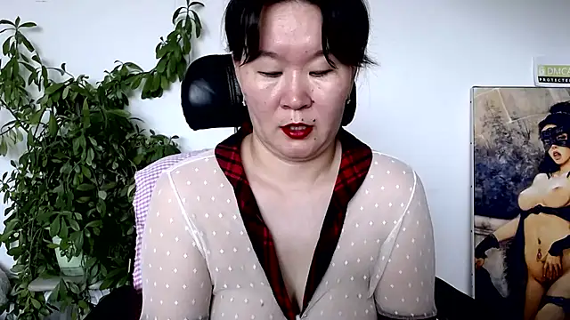 Akira xx online show from 3, 8, 2026