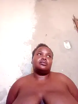 Snapshot of sexybigboobz chatting on 3, 3, 2025 sexybigboobz online show from 3, 3, 2025