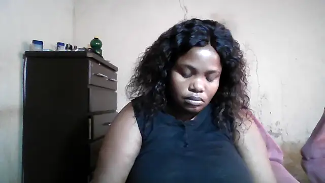 Snapshot of sexybigboobz chatting on 9, 9, 2025 sexybigboobz online show from 9, 9, 2025