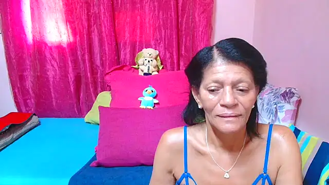 SLUTTYROXY online show from 4, 2, 2026