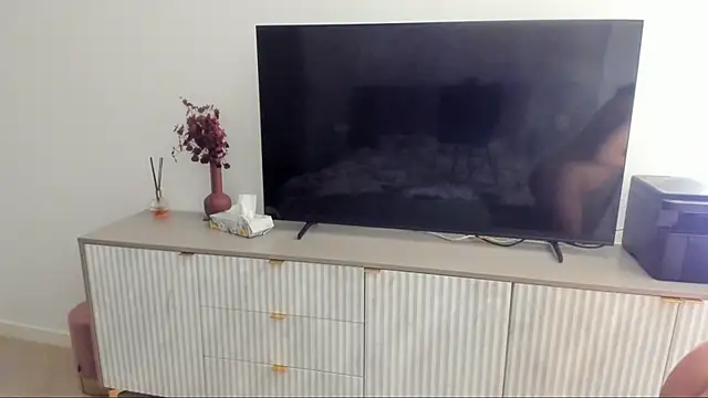 Snapshot of channel_3 chatting on 3, 3, 2025 channel 3 online show from 3, 3, 2025