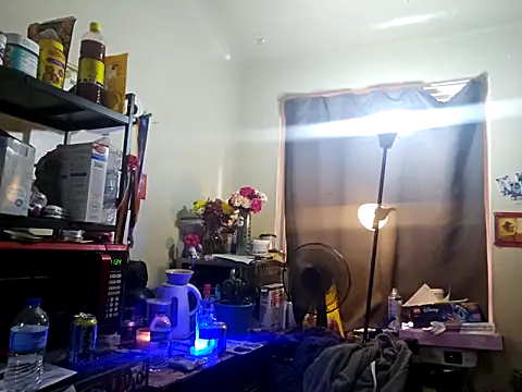 UncutHammer69 online show from 28, 2, 2025